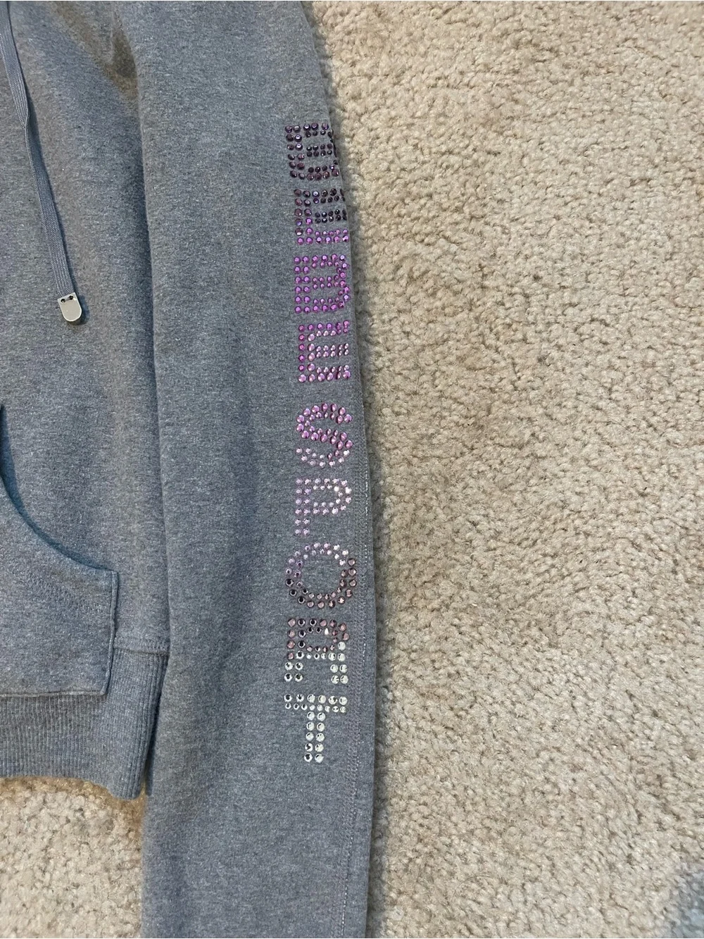 bebe lightweight gray